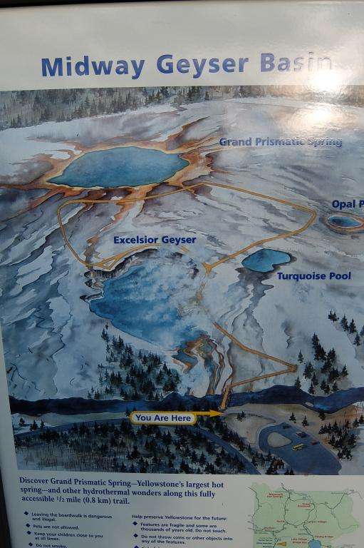 Yellowstone midway geyser basin