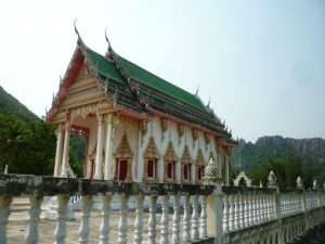 tempio a khao sam roi yot