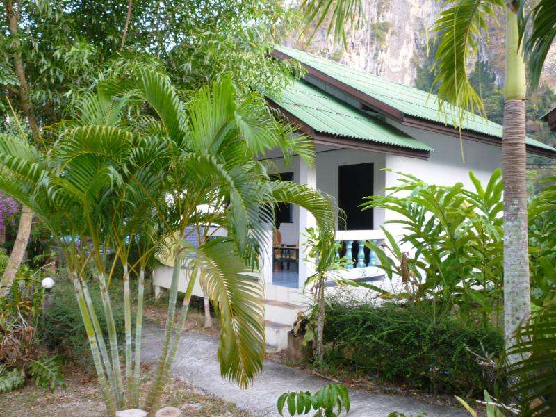 bungalow a ao nang