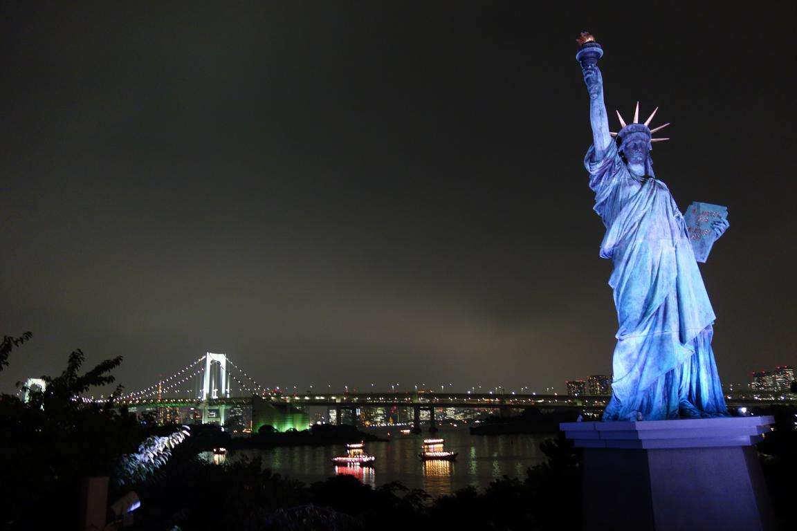 Liberty Statue Tokyo