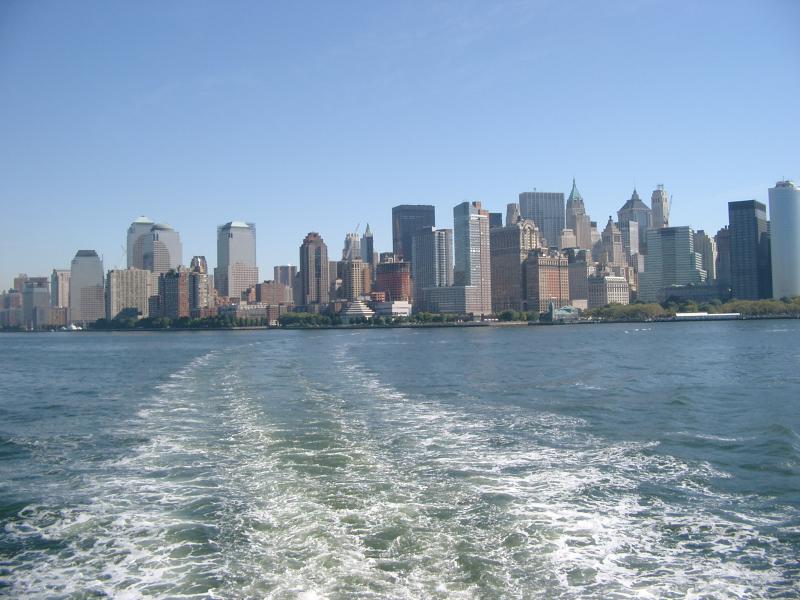 Skyline New York dal traghetto