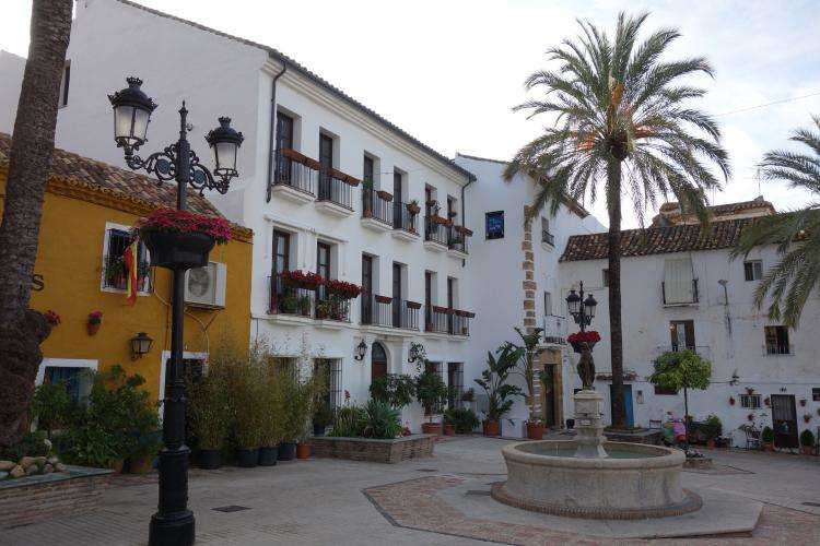 Marbella plaza de los Naranjos