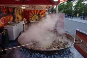 Festival spagnolo paella
