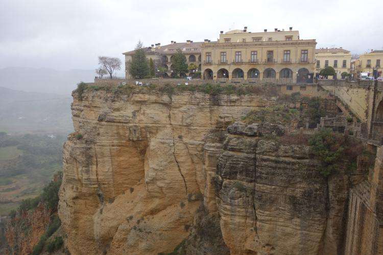Ronda altopiano roccioso
