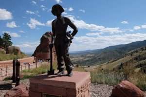 Red Rock Amphitheater statua