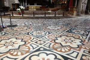 Pavimento in marmo policromo del duomo