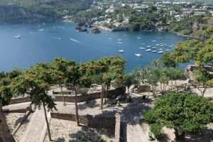 Vista dai giardini del castello aragonese di Ischia