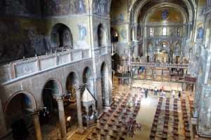 Basilica vista sulla navata Venezia