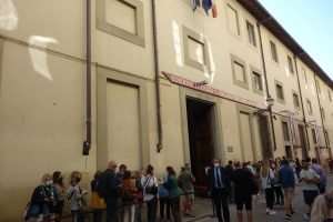 Ingresso della Galleria dell'Accademia a Firenze