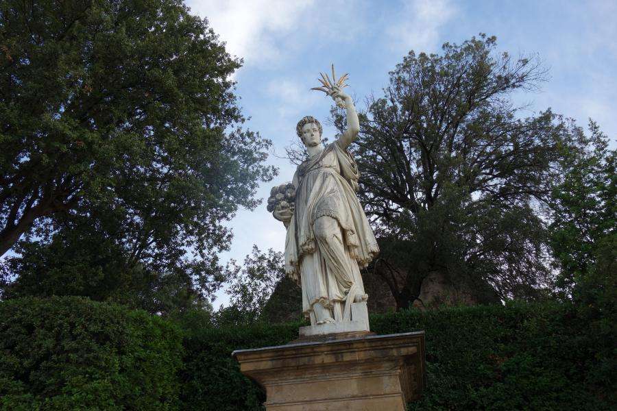 Statua della dea dell'Abbondanza a Firenze
