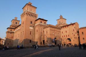Ferrara in camper cosa vedere in un giorno