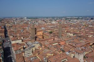 Vista dalla Torre degli Asinelli Bologna cosa vedere