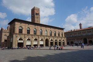 Palazzo del Podestà in Piazza Maggiore Bologna cosa vedere
