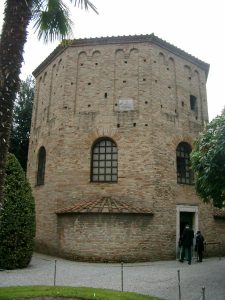Battistero Neoniano a Ravenna cosa vedere