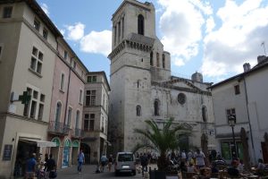 Nîmes cosa vedere Occitania