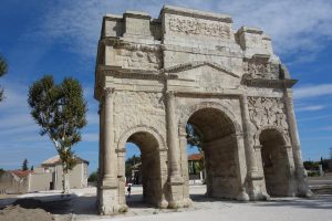 Arco di Trionfo di Orange cosa vedere on the road