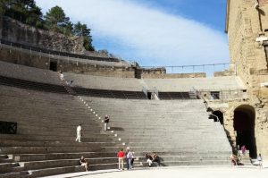 Cavea del Teatro Romano a Orange cosa vedere