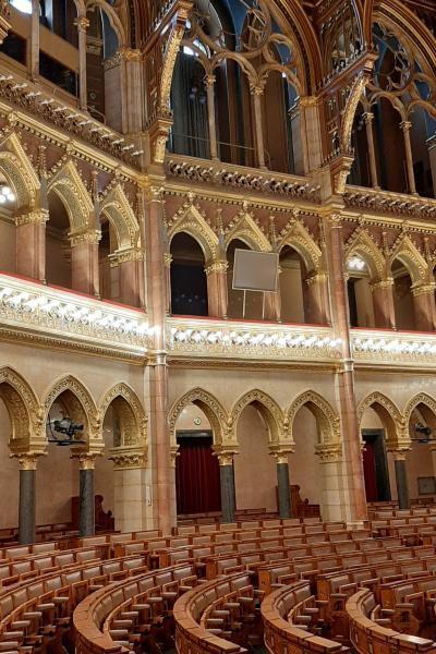 Parlamento di Budapest cosa vedere