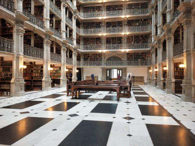 Peabody Library Baltimora cosa vedere