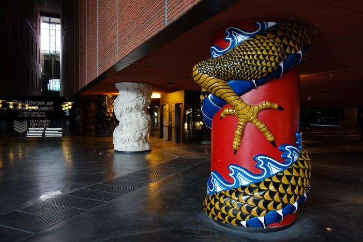 Azkuna Zentroa di Bilbao cosa vedere Paesi Baschi