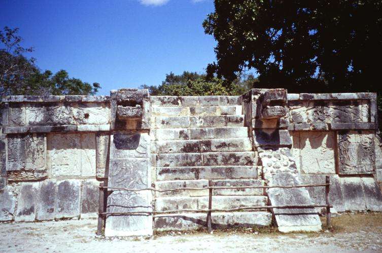 Chichén Itzá cosa vedere Yucatán Messico on the road