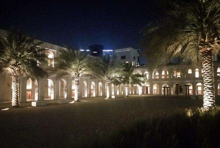 Abu Dhabi Qasr al Hosn cosa vedere una settimana Emirati Arabi