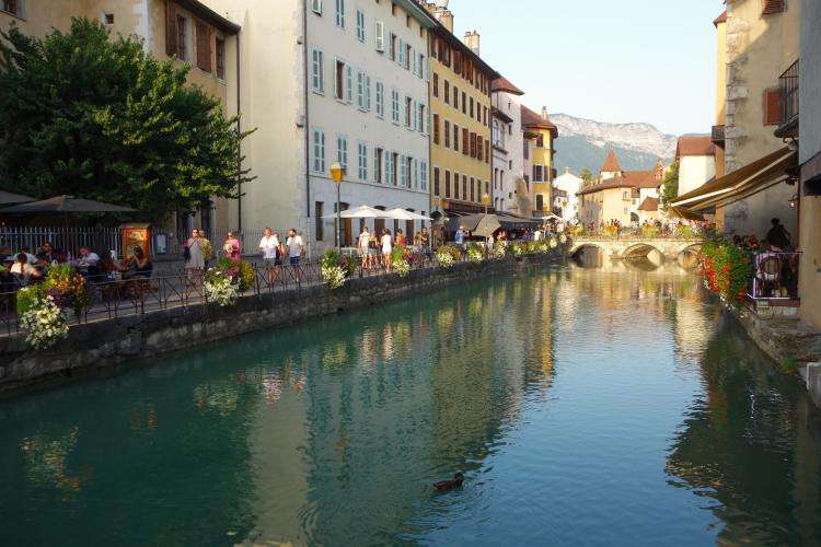 Annecy cosa vedere Alta Savoia Francia on the road