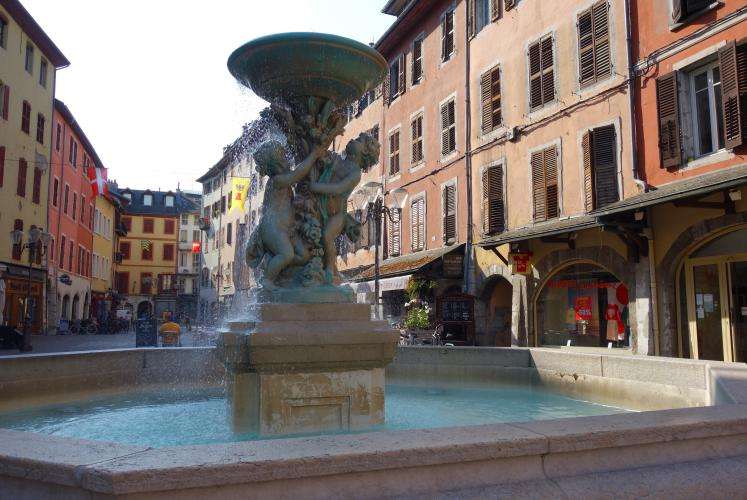 Chambery cosa vedere Savoia Francia on the road