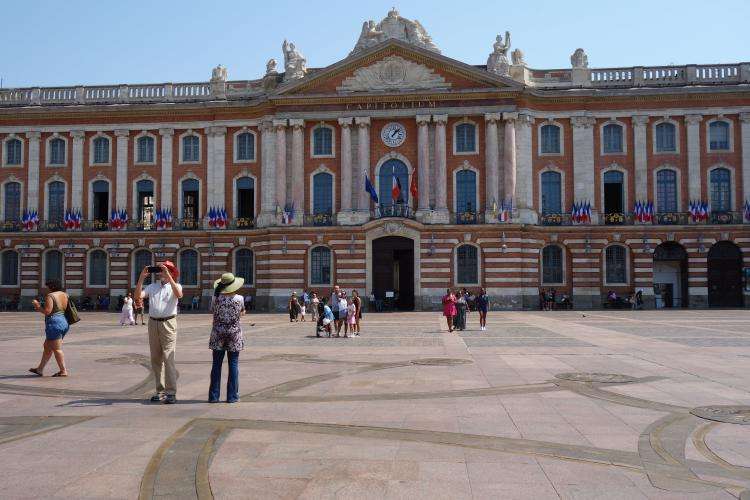 Tolosa cosa vedere Occitania Francia on the road