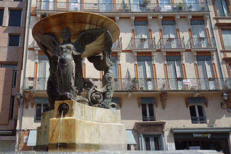 Tolosa cosa vedere Occitania Francia on the road